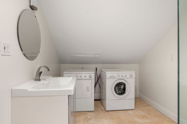 178 Hyde Park Ave 3, Boston, MA 02130