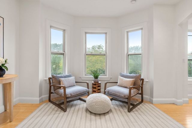 178 Hyde Park Ave 3, Boston, MA 02130