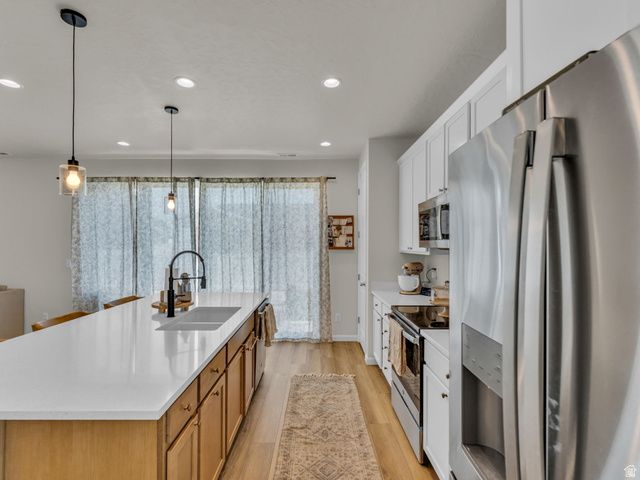 6352 N CANTER DR, Stansbury Park, UT 84074