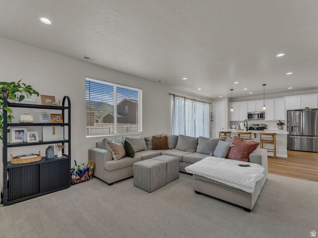 6352 N CANTER DR, Stansbury Park, UT 84074