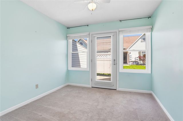 1064 Timberwood Dr, Chippewa Twp, PA 15010