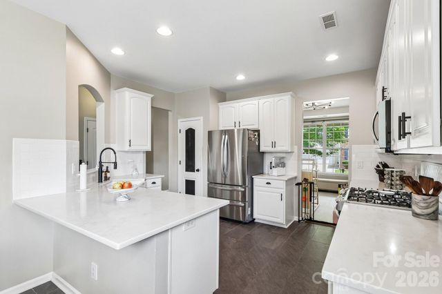 13713 Delstone Drive, Huntersville, NC 28078