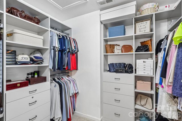 13713 Delstone Drive, Huntersville, NC 28078