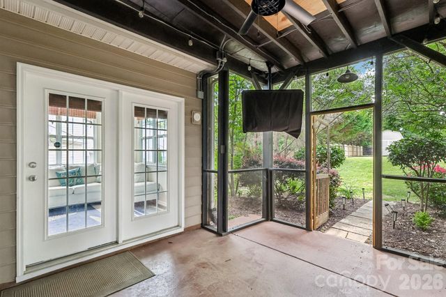 13713 Delstone Drive, Huntersville, NC 28078
