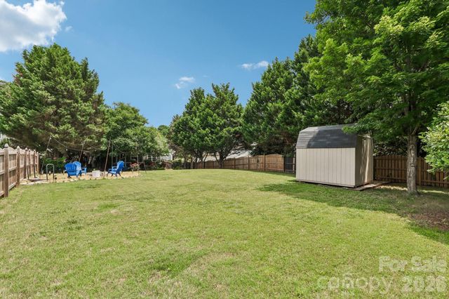 13713 Delstone Drive, Huntersville, NC 28078