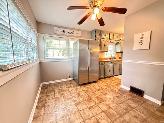 3300 W Michigan Street, Evansville, IN 47712