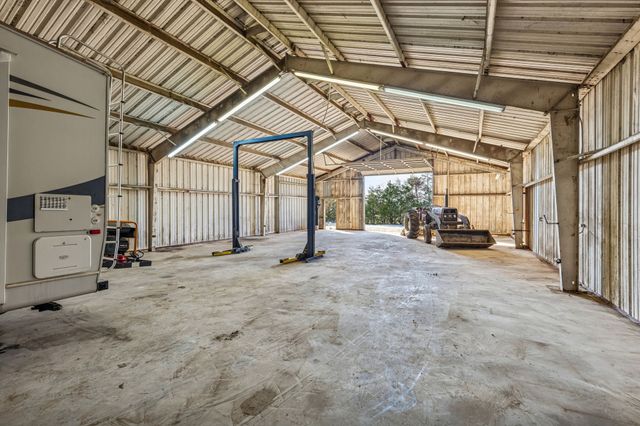 8049 County Road 1084, Greenville, TX 75401