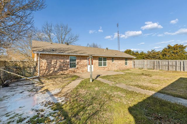 8049 County Road 1084, Greenville, TX 75401