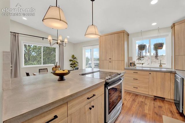 6539 E Gambol Quail Drive, Colorado Springs, CO 80918