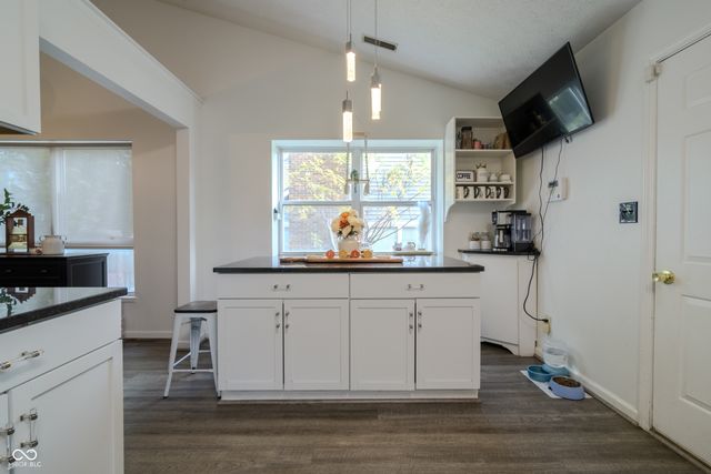 7648 Trophy Club Drive S, Indianapolis, IN 46214