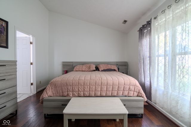 7648 Trophy Club Drive S, Indianapolis, IN 46214