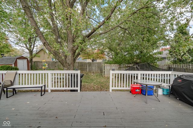 7648 Trophy Club Drive S, Indianapolis, IN 46214