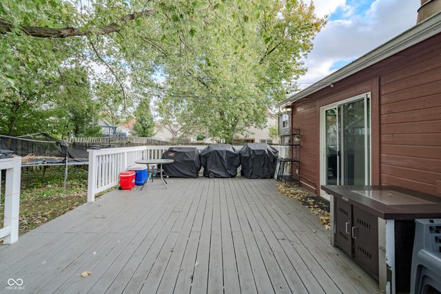 7648 Trophy Club Drive S, Indianapolis, IN 46214