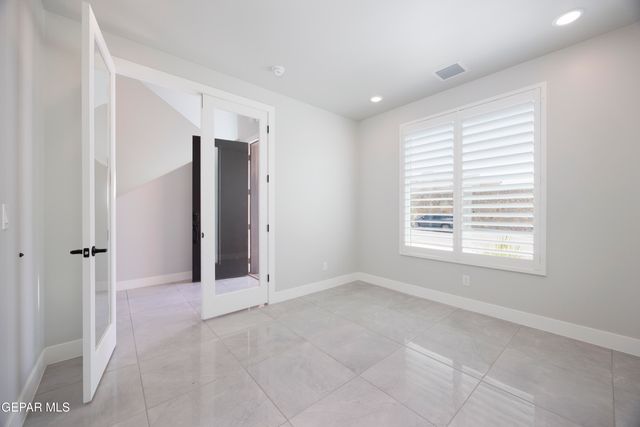 7325 ENCHANTED STAR Drive, El Paso, TX 79911