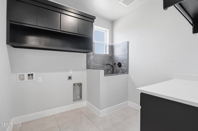 7325 ENCHANTED STAR Drive, El Paso, TX 79911