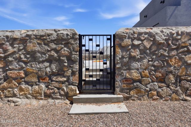 7325 ENCHANTED STAR Drive, El Paso, TX 79911