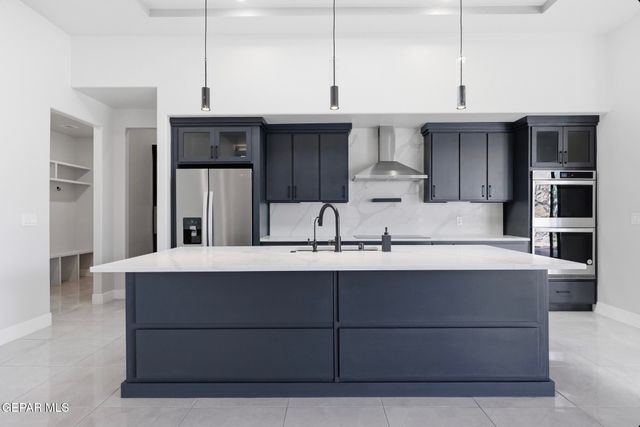 7325 ENCHANTED STAR Drive, El Paso, TX 79911