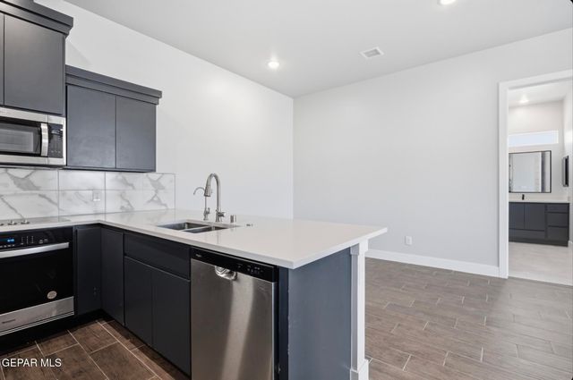 7325 ENCHANTED STAR Drive, El Paso, TX 79911