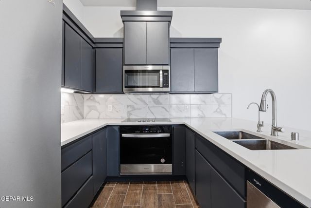 7325 ENCHANTED STAR Drive, El Paso, TX 79911