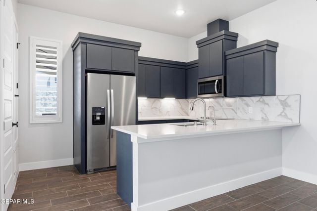 7325 ENCHANTED STAR Drive, El Paso, TX 79911