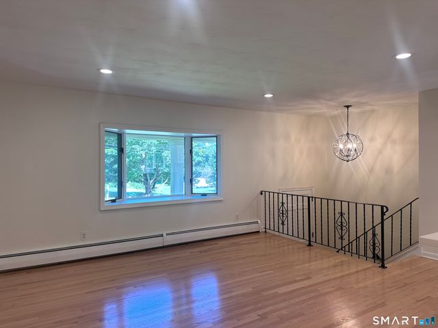 10 Indian Hill Road, North Branford, CT 06472