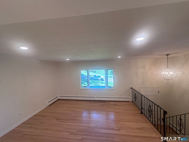 10 Indian Hill Road, North Branford, CT 06472