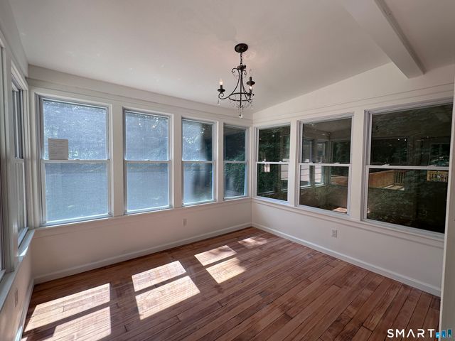 10 Indian Hill Road, North Branford, CT 06472