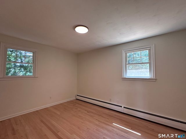 10 Indian Hill Road, North Branford, CT 06472