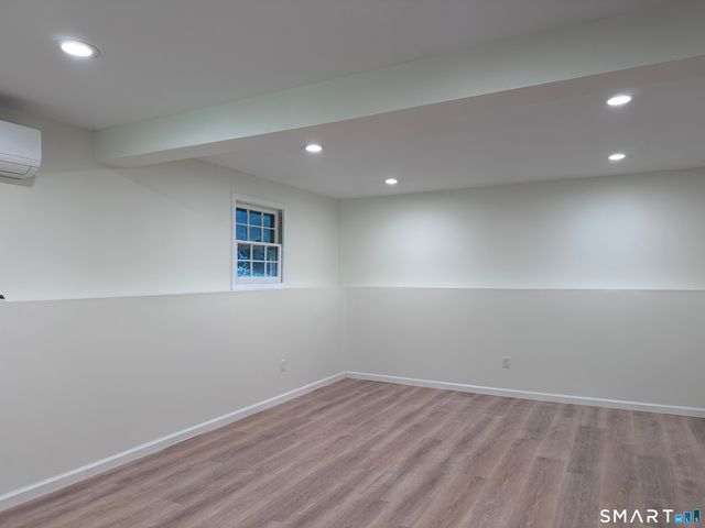 10 Indian Hill Road, North Branford, CT 06472