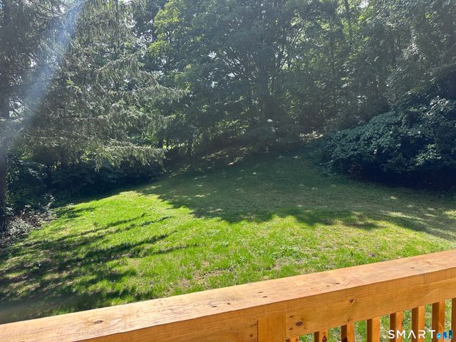 10 Indian Hill Road, North Branford, CT 06472