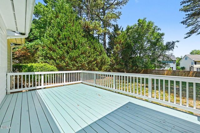 2429 Falls River Avenue, Raleigh, NC 27614
