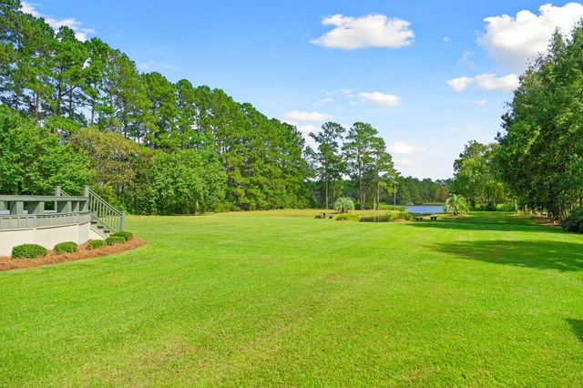 1554 Pinopolis Road, Moncks Corner, SC 29461