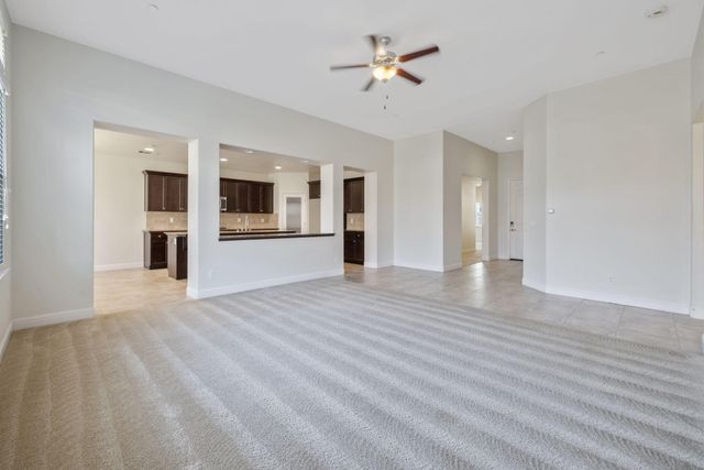 3825 Chessa Lane, Clovis, CA 93619