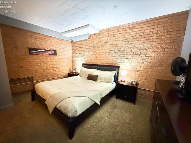 401 W Shoreline Dr Unit 109, Sandusky, OH 44870