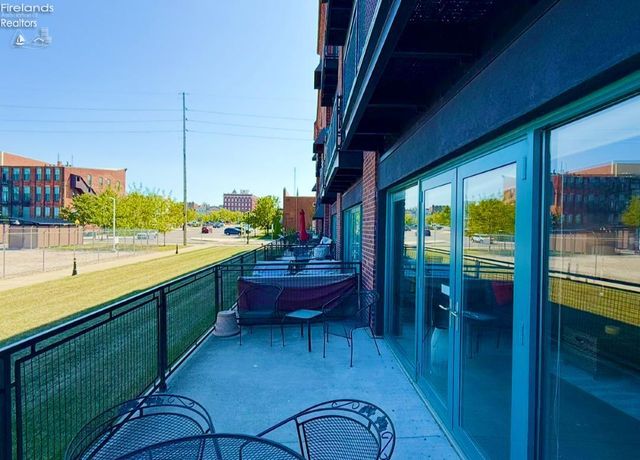 401 W Shoreline Dr Unit 109, Sandusky, OH 44870