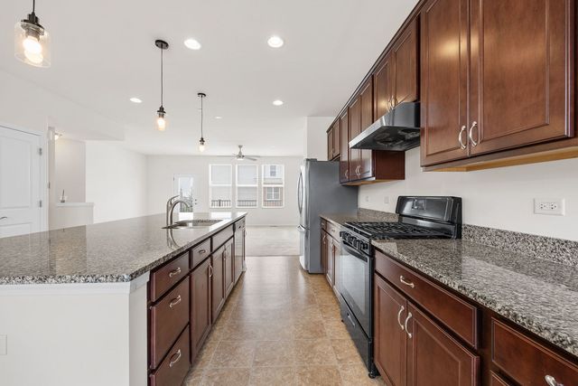 6310 Main Street, Woodridge, IL 60517