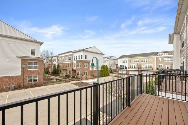 6310 Main Street, Woodridge, IL 60517