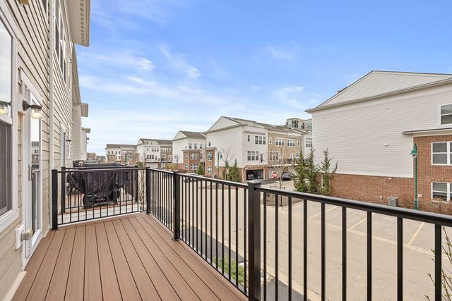 6310 Main Street, Woodridge, IL 60517