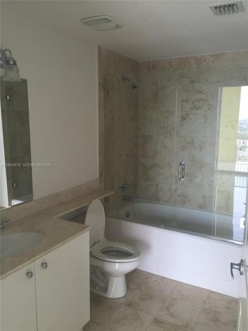 170 SE 14th St 3005, Miami, FL 33131