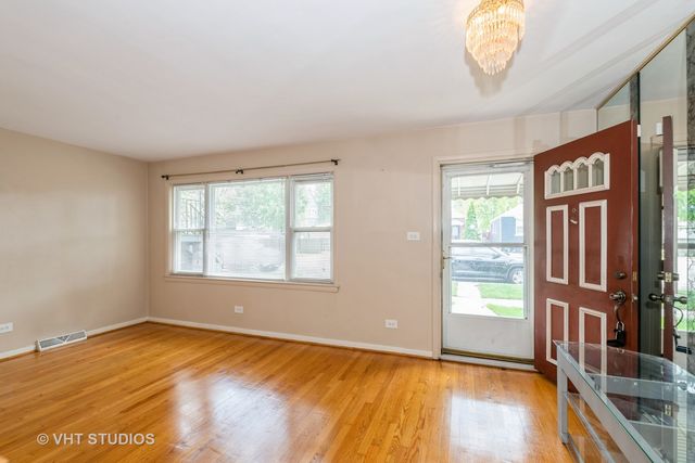 4912 W 32nd Street, Cicero, IL 60804