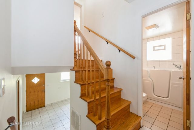 4912 W 32nd Street, Cicero, IL 60804