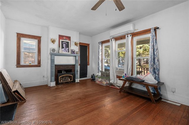 1618 Cedar Street, Van Buren, AR 72956