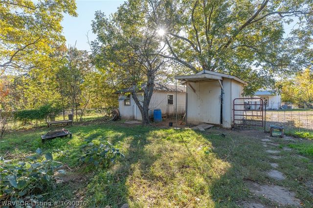 1618 Cedar Street, Van Buren, AR 72956