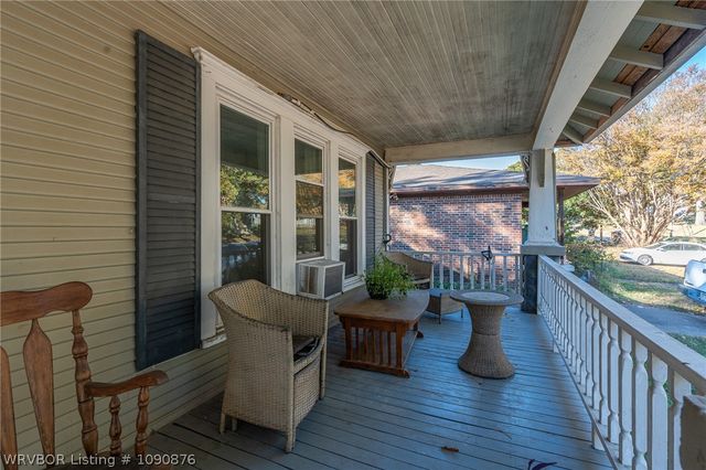 1618 Cedar Street, Van Buren, AR 72956