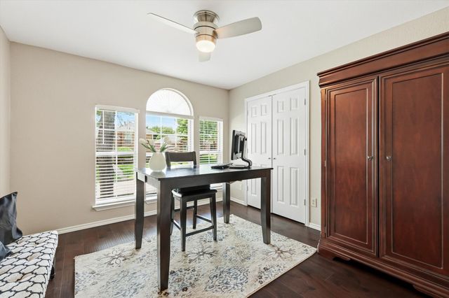 3802 Virginia Pine Circle, Carrollton, TX 75007