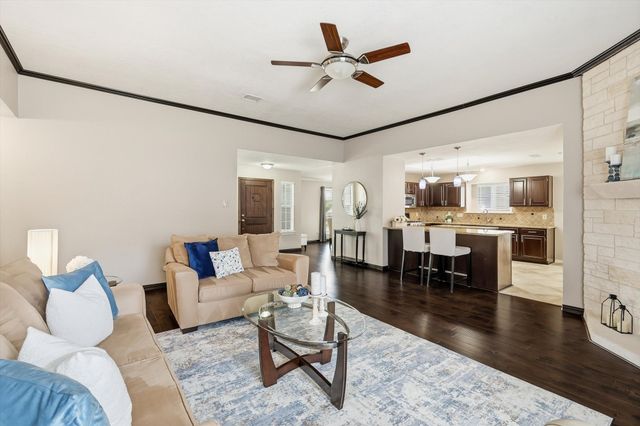 3802 Virginia Pine Circle, Carrollton, TX 75007