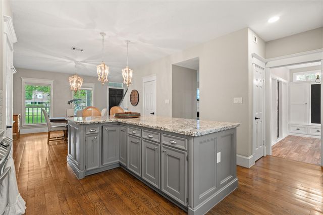 36 Wind River Drive, Conroe, TX 77384