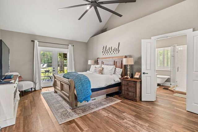 36 Wind River Drive, Conroe, TX 77384