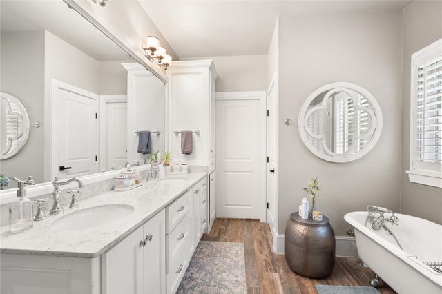 36 Wind River Drive, Conroe, TX 77384