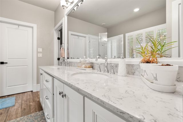 36 Wind River Drive, Conroe, TX 77384